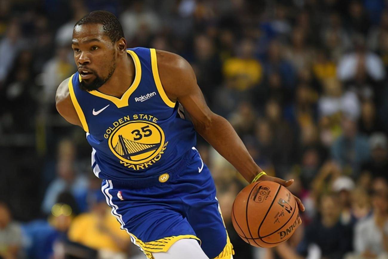 球迷们要求 球迷们要求